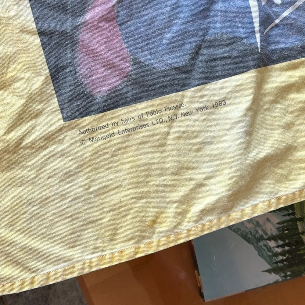Vintage PABLO PICASSO MARIGOLD Ent. Apron rare yellow authorized by Heirs 1983